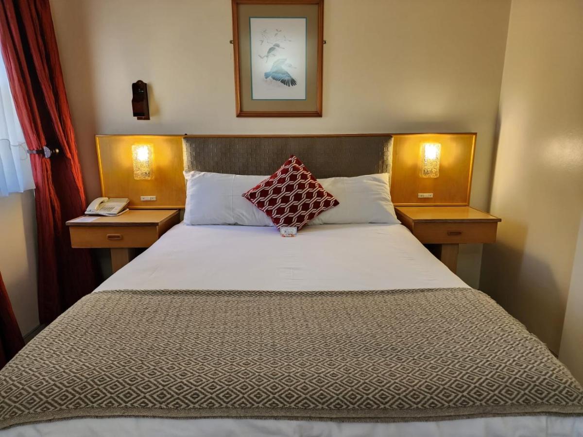 Royal Hotel Лейдисмит Екстериор снимка
