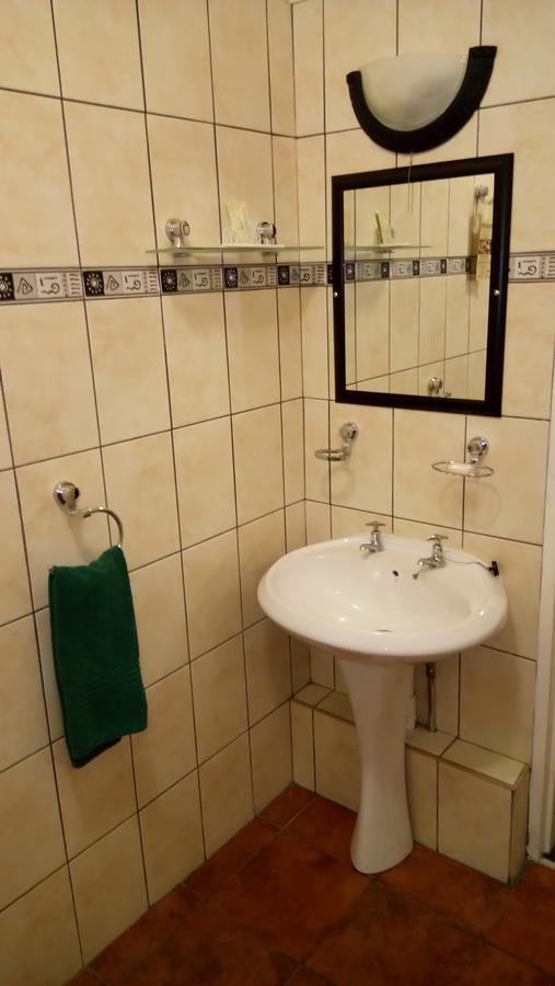 Royal Hotel Лейдисмит Екстериор снимка